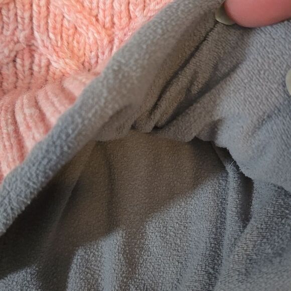 Womens Under Armour Powder Pink Around Town Fleece Lined Beanie ua hat cap warm - Picture 3 of 14